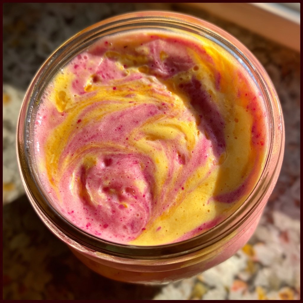 Fresh Strawberry Banana Smoothie